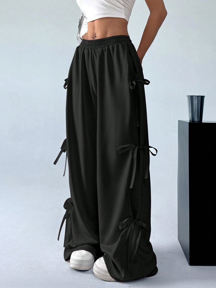 Black Side Bow Detail Sweatpant