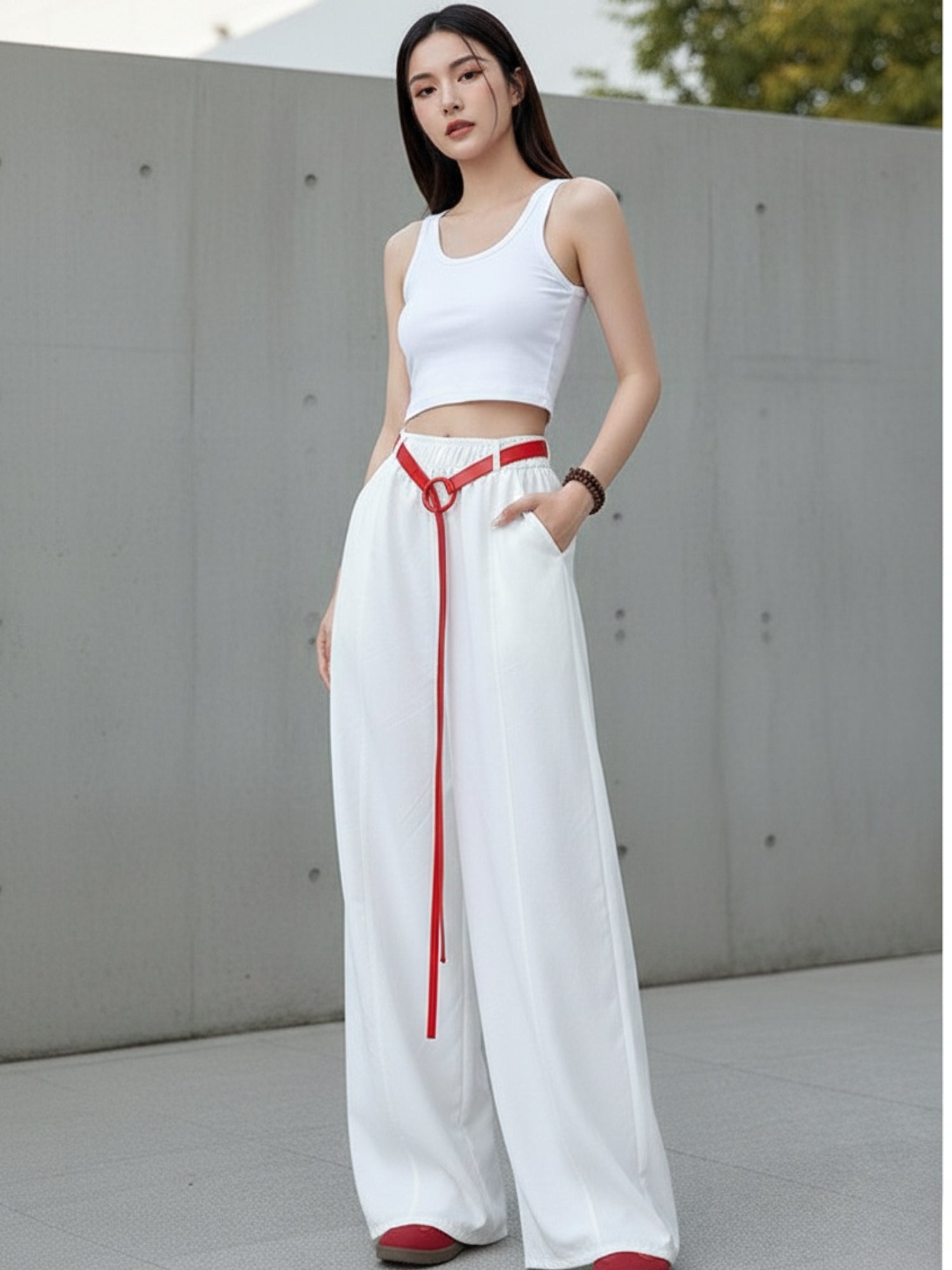 White High Waist Barrel Style Sweatpant