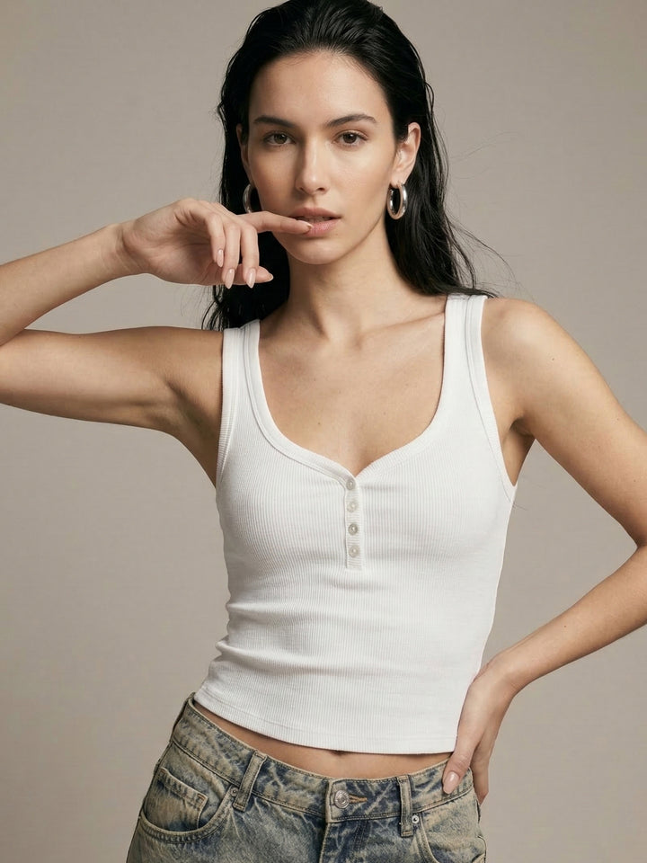 White U Neck Fitted Top