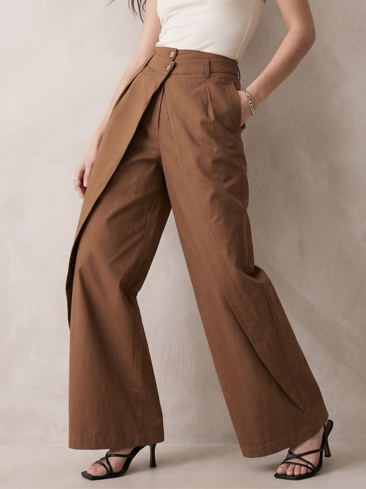 Brown Highwaist Buttoned Wide Leg Pleated Trouser
