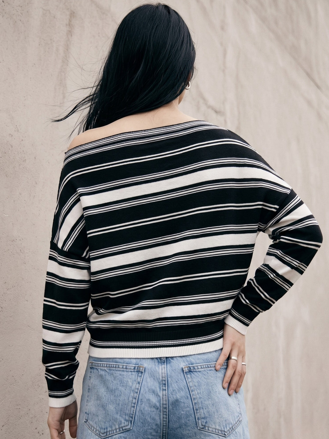 Black Off-Shoulder Thick Striped Top