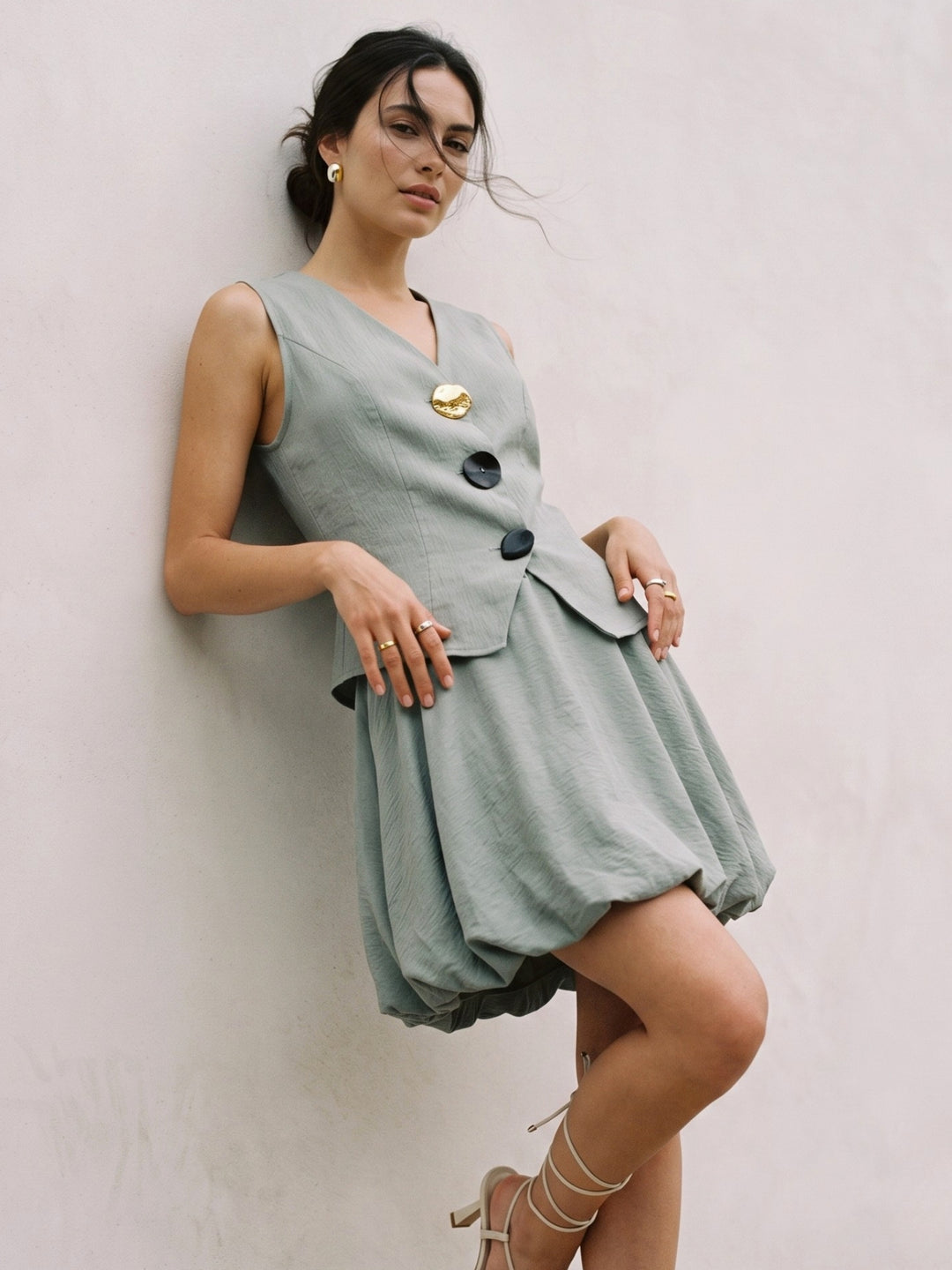 Light Blue Sleeveless Vest And Bubble Hem Skirt Set