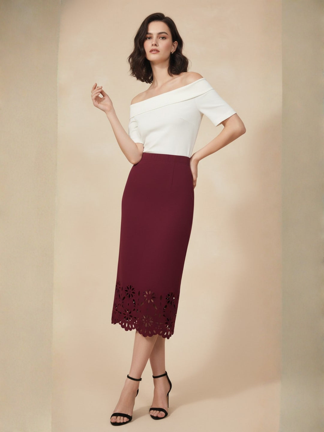 Burgundy Fish-Tail Fit Skirt With Bottom Hem Detail