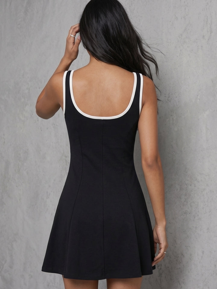 Black Contrast Neckline Solid Dress