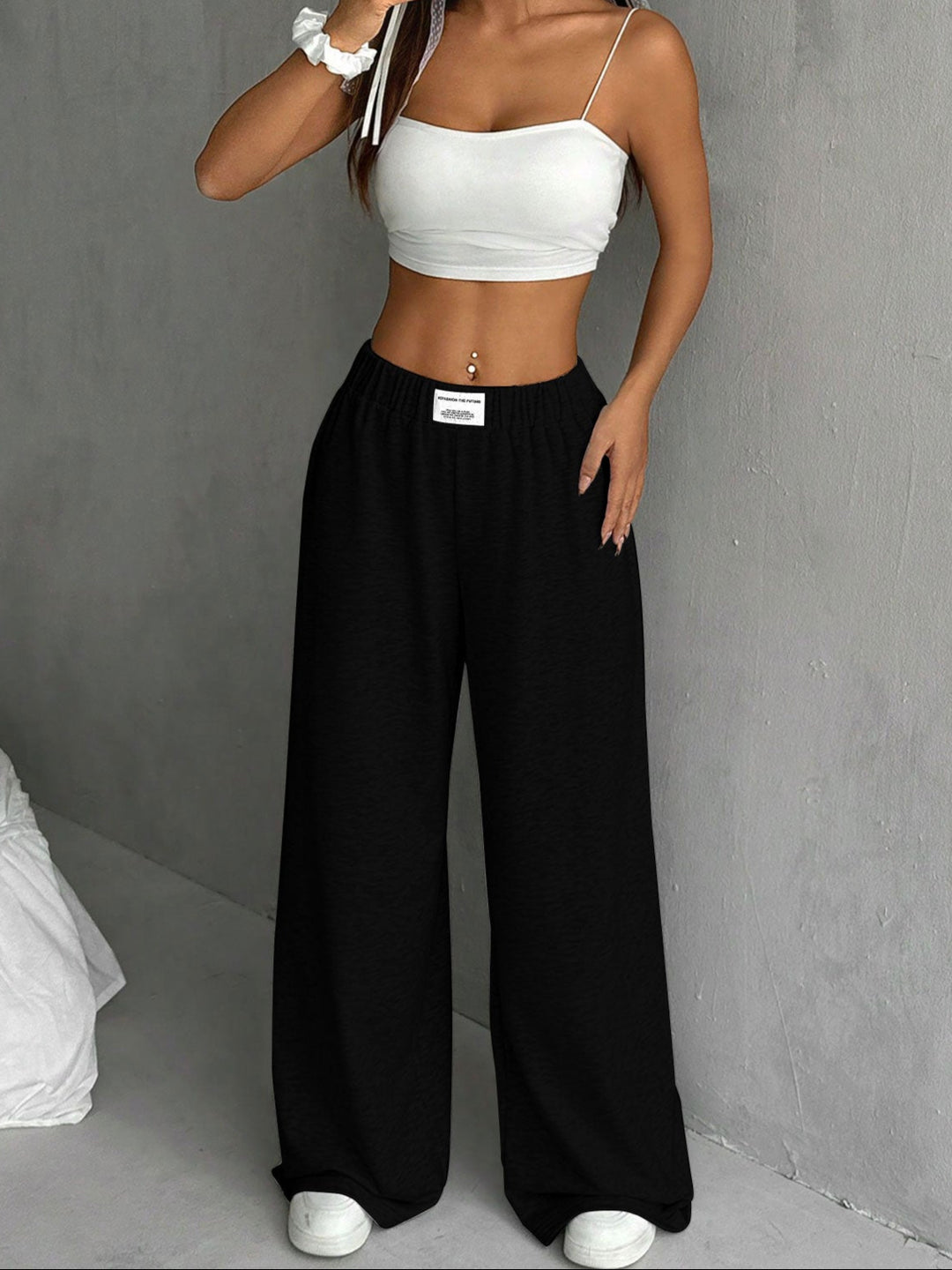 Black Solid Sweatpants