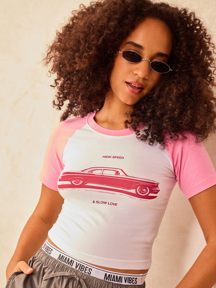 White Raglan Cropped Top With Graphic Print