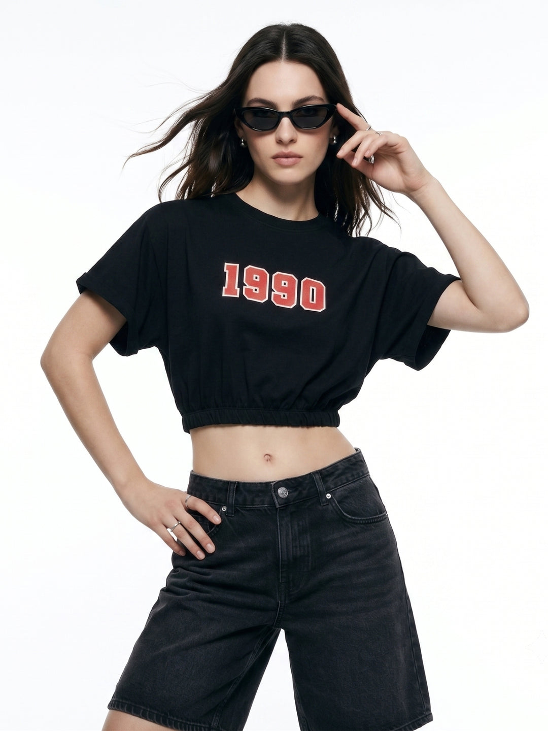 Black Boxy Cropped Elasticated Hem Sweatshirt