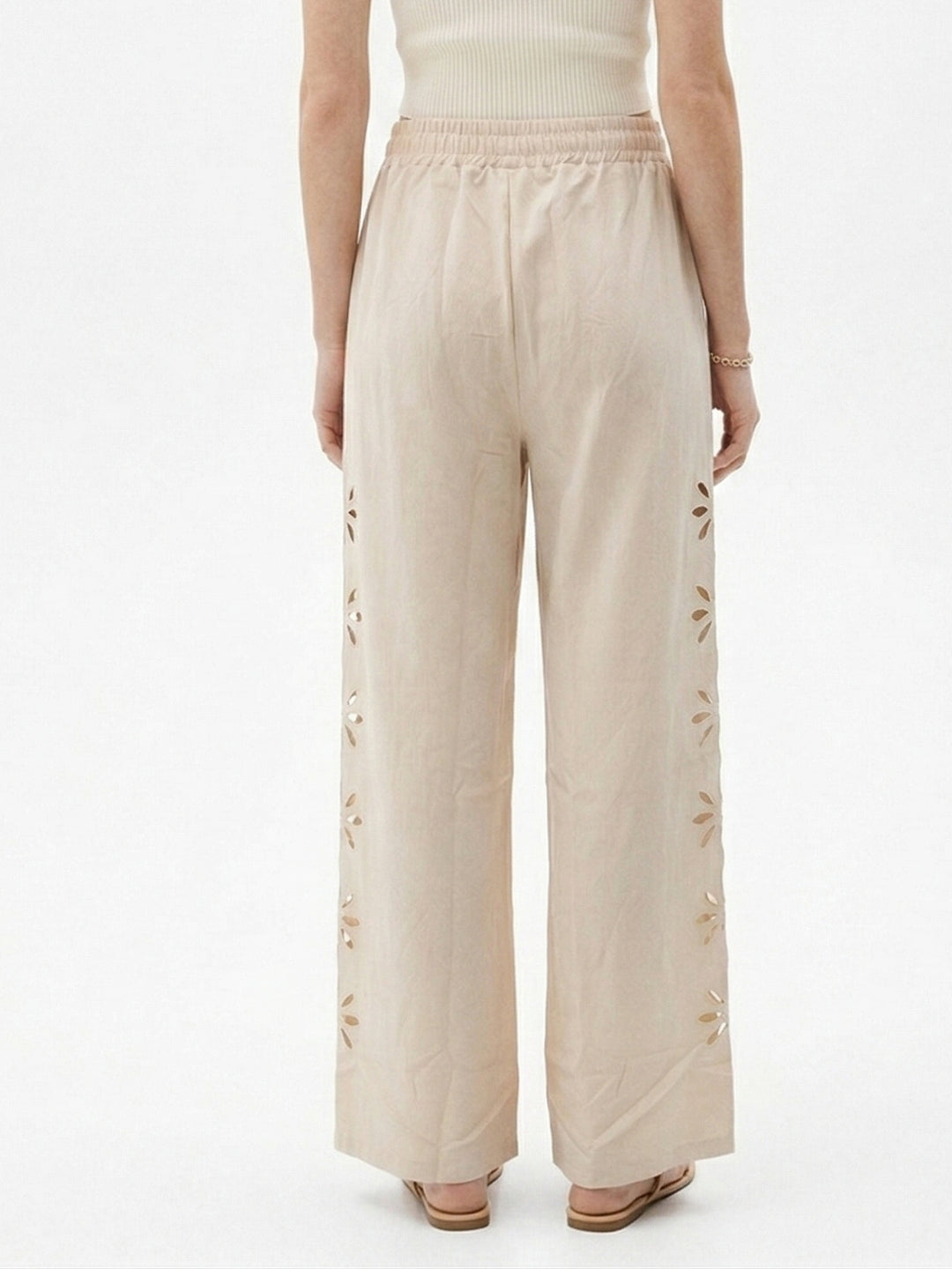 Beige Floral Cut-Out Pant