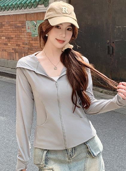 Grey  Front Zipper Light Weight Hoodie Sweatshirt With Pockets