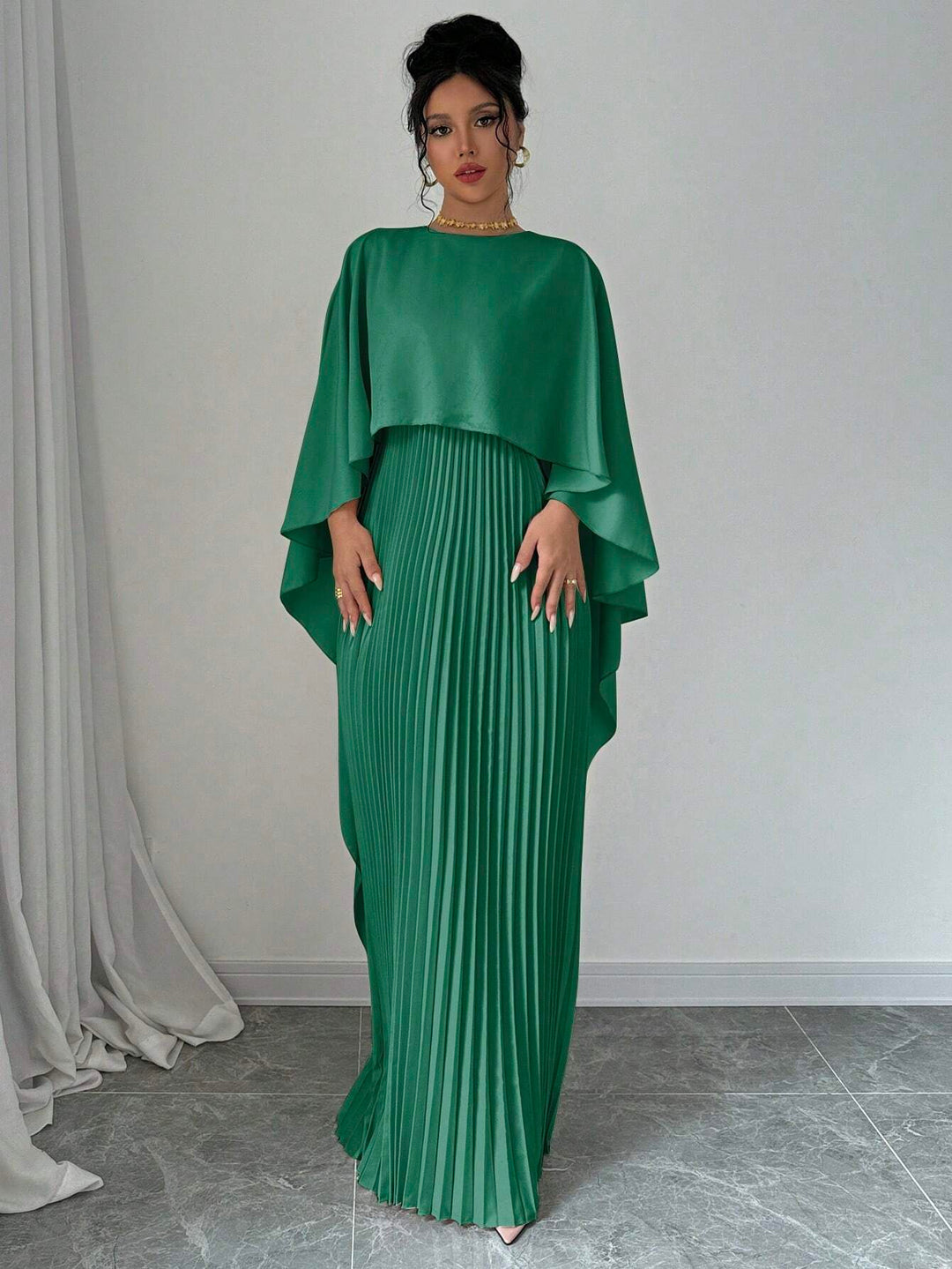 Green Crew Neck Coverup Pleated Dress