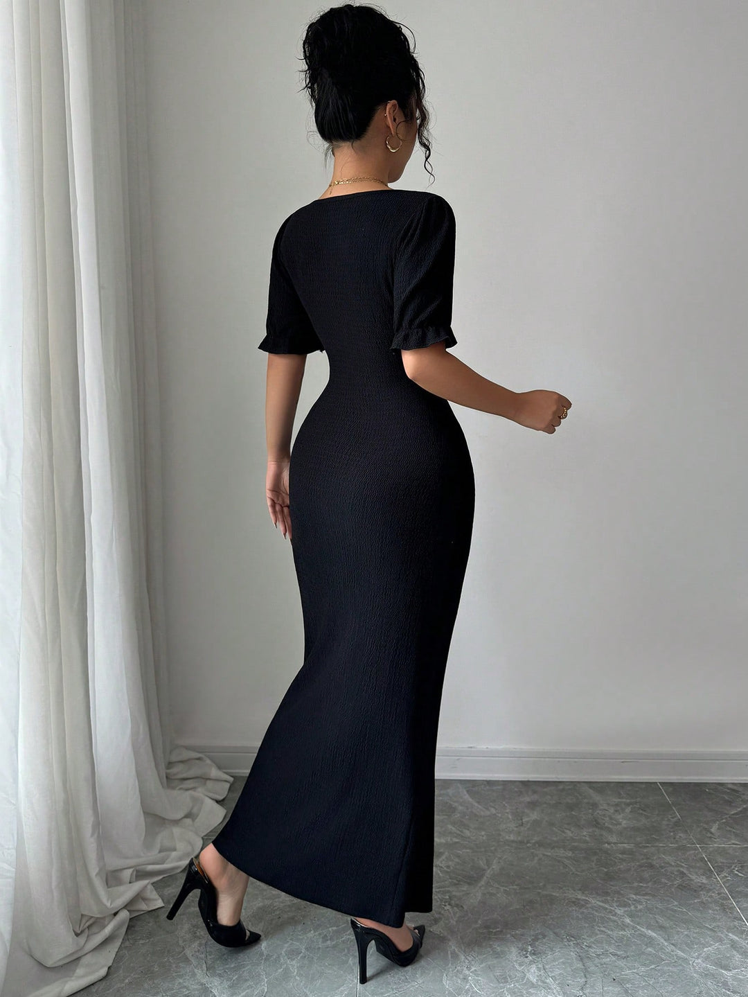 Black Sweetheart Neck Slit Maxi Dress