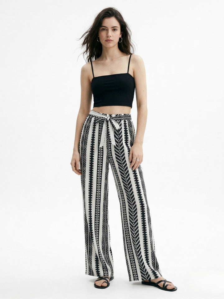 White Waist Tie-Up Printed Pant