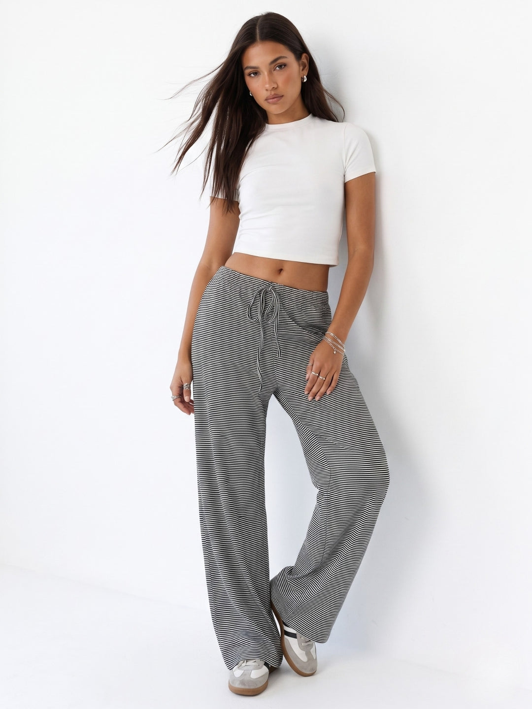 Grey Low Waist Wide Leg Pant