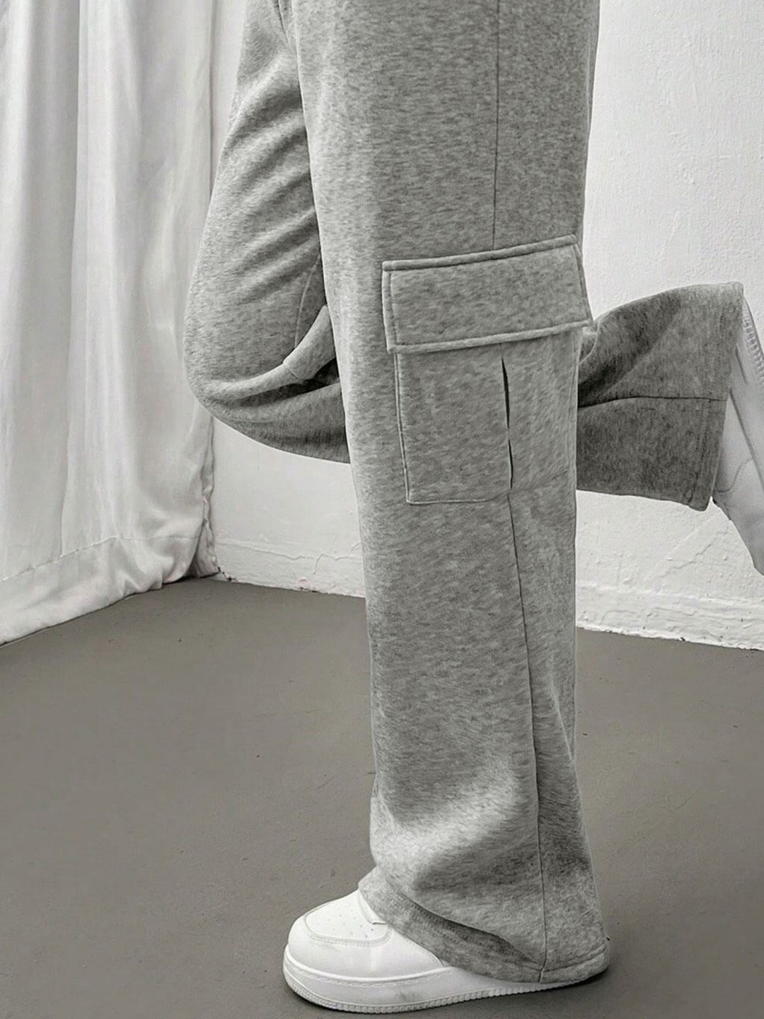 Grey Cargo Pockets Solid Sweatpants