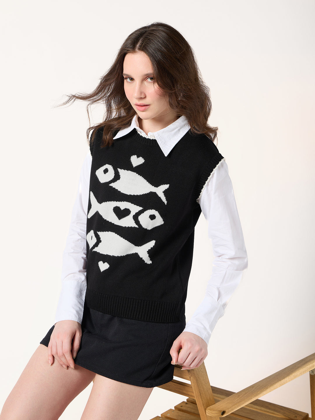 Black Sleeveless Contrast Rib Sweater