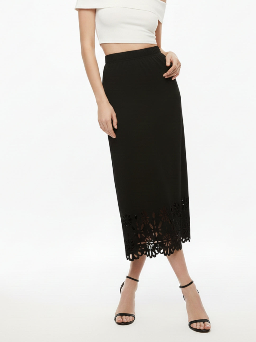 Black Fish-Tail Fit Skirt With Bottom Hem Detail