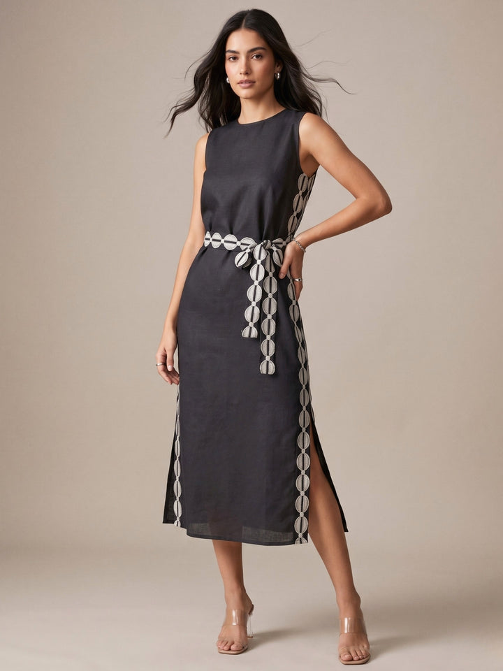 Grey Shift Dress With Contrast Print Border & Belt