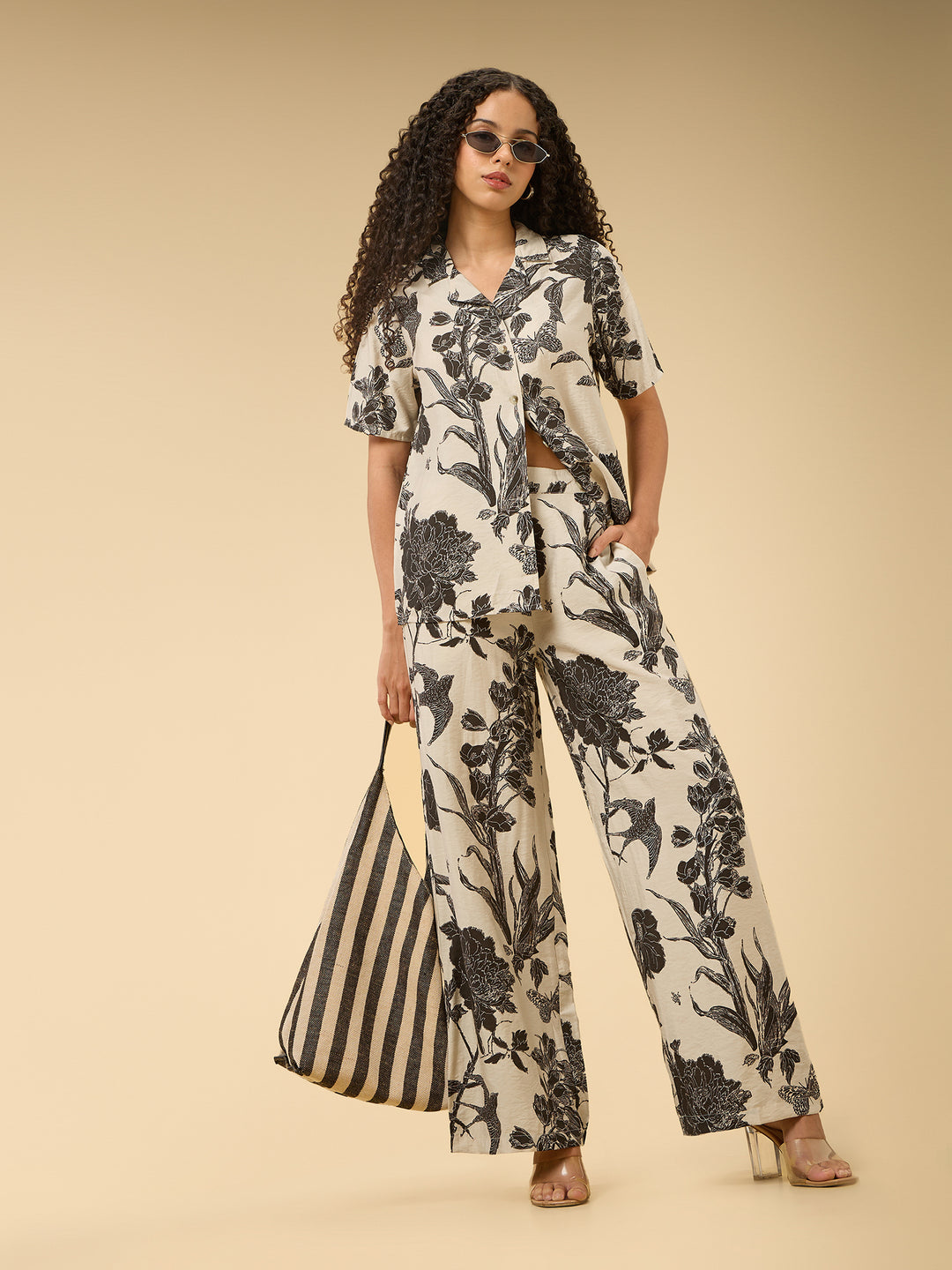 Off White Floral Printed Top And Pants Co-Ord Set