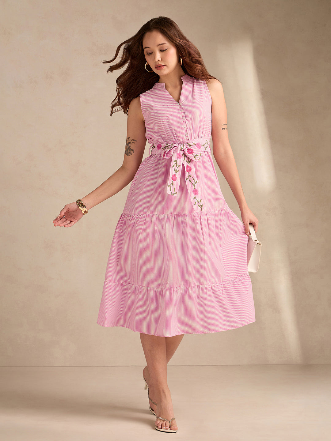 Pink Flared Sleeveless Midi Dress