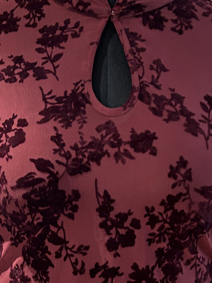 Maroon Lace Detail Key Hole Top