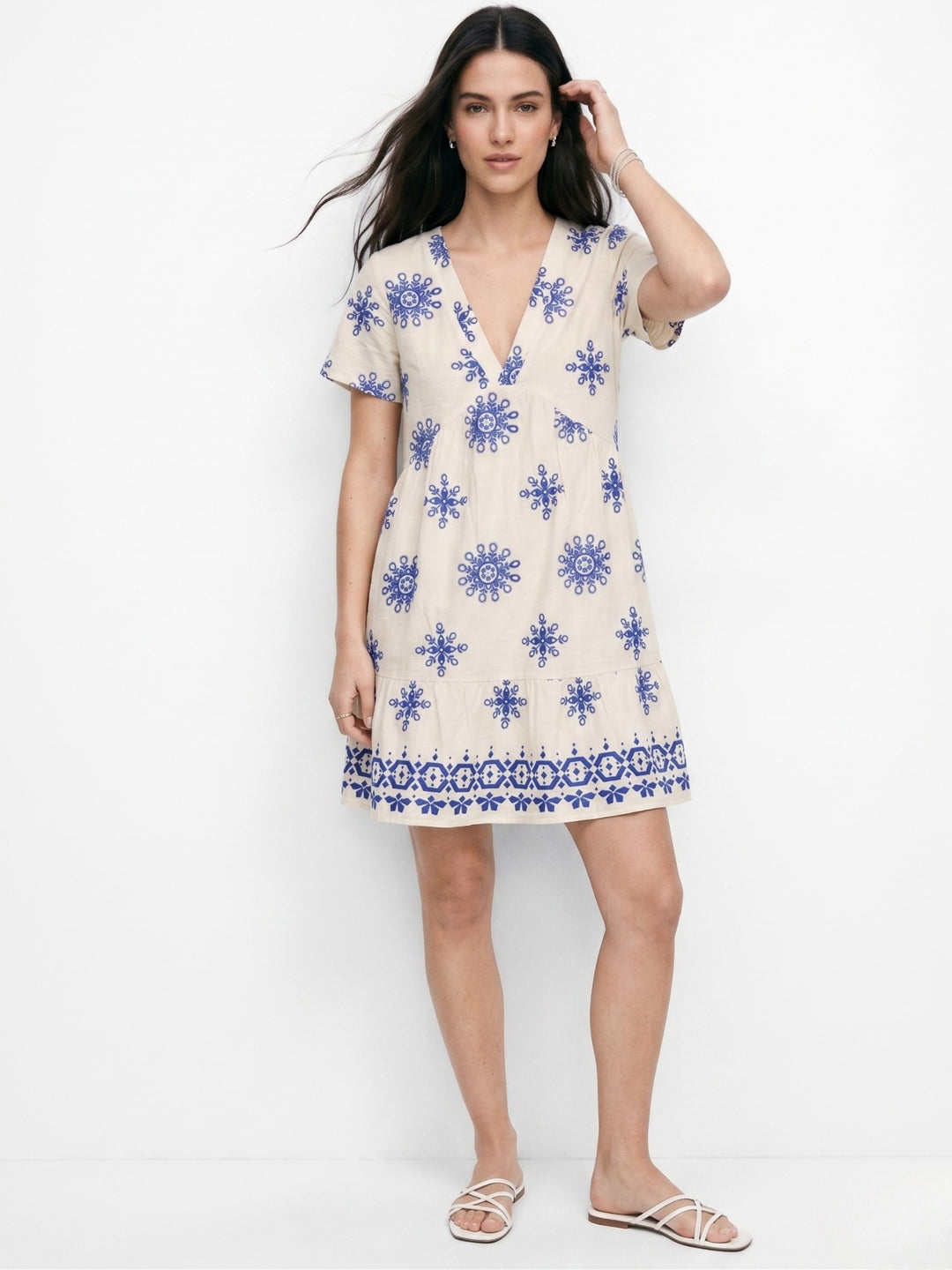 Off White Short Sleeve V Neck Printed Dress