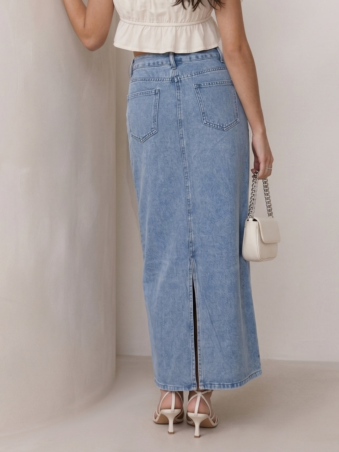 Pink Bow Embroidered Denim Skirt