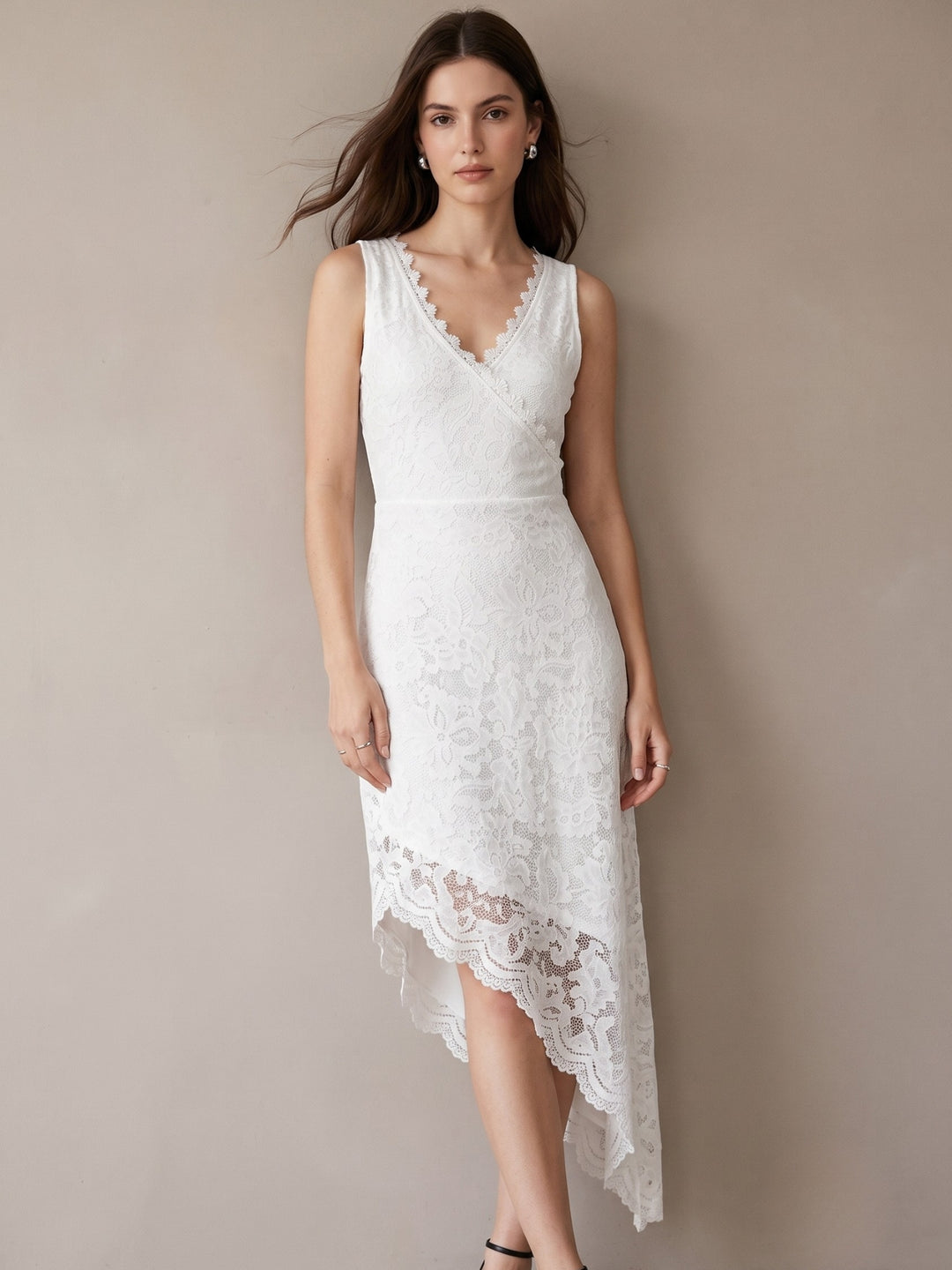 White V Scallop Lace Neck Dress With Asymmetric Hem