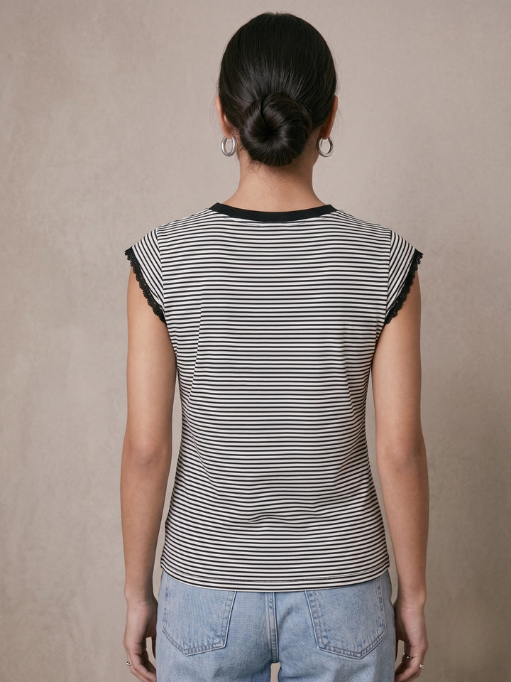 Multi Striped Contrast Neck And Sleeve Binding Top