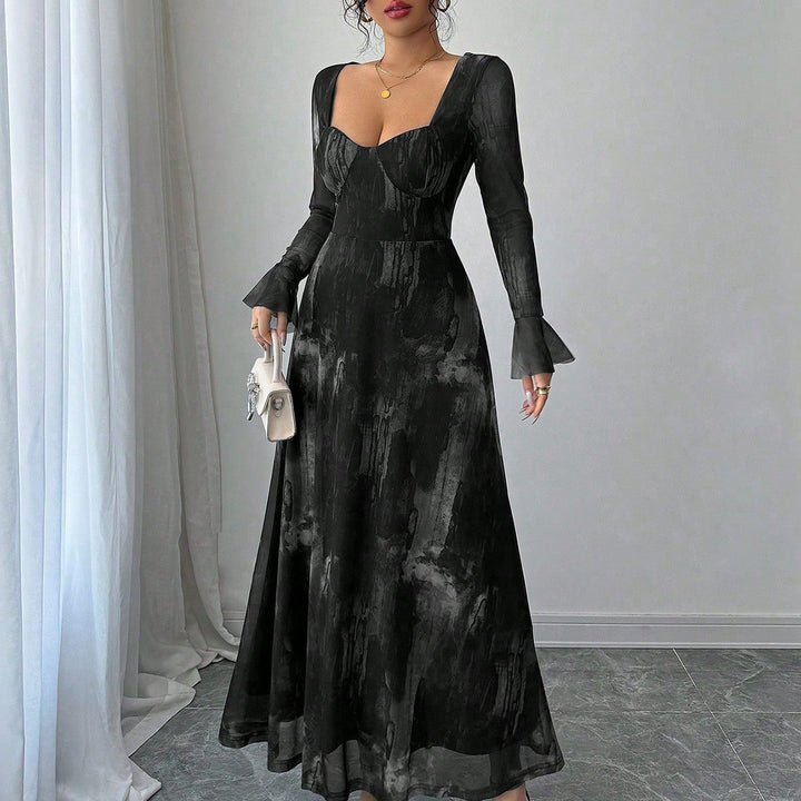 Black Sweetheart Neck Flare Sleeve Maxi Dress