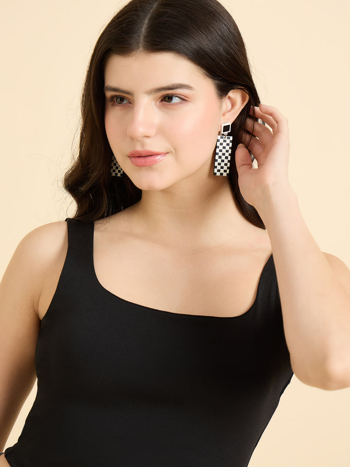Black Square Neck Tank Top