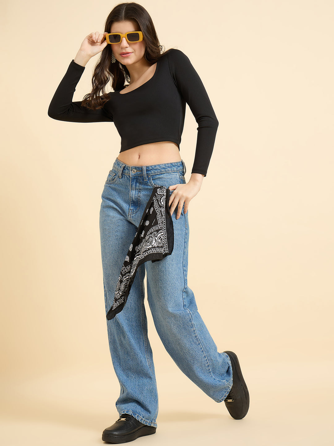 Black Solid Square Neck Top