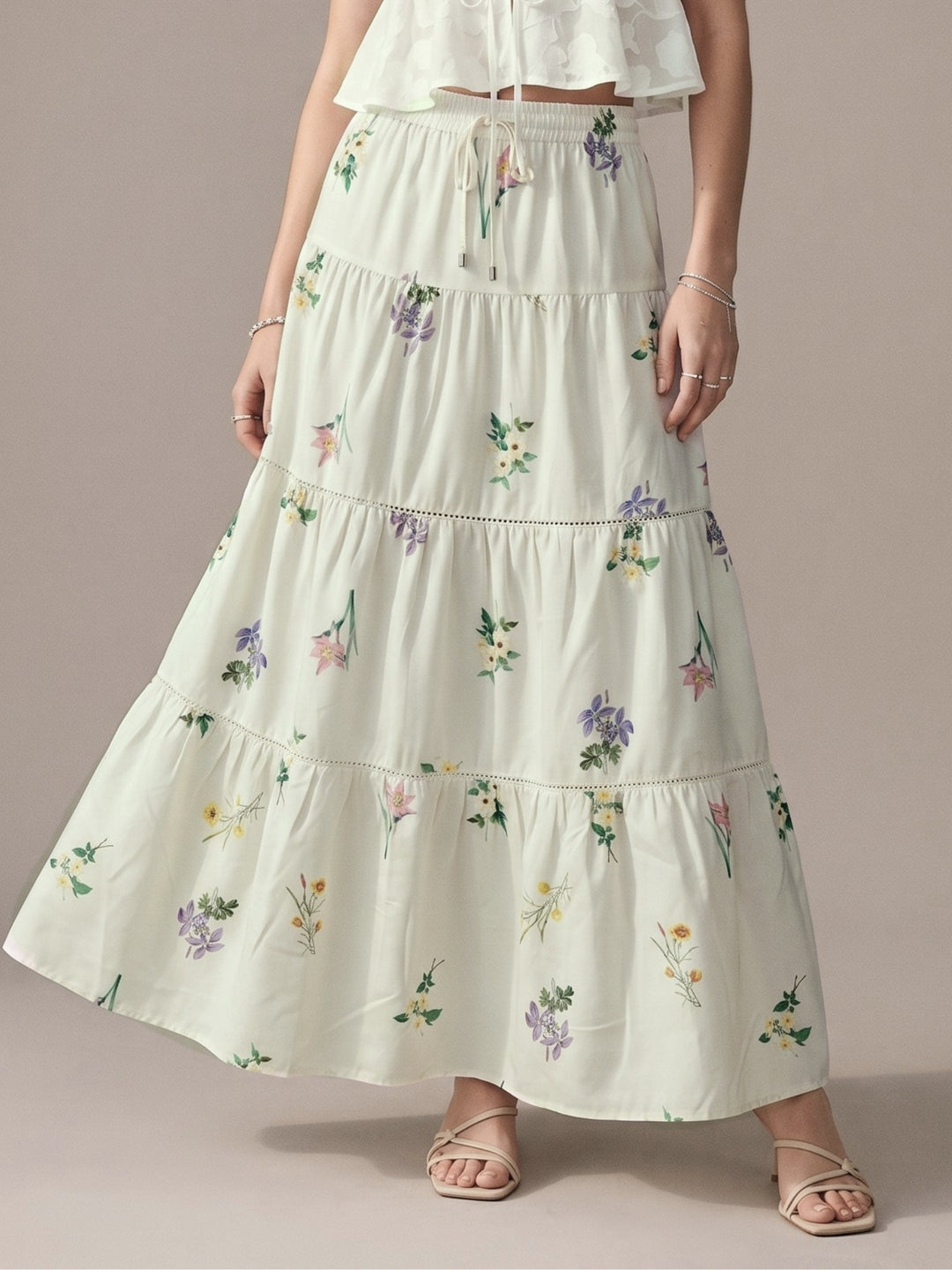 White Floral Print Tired Cotton Skirt With Lace Detail