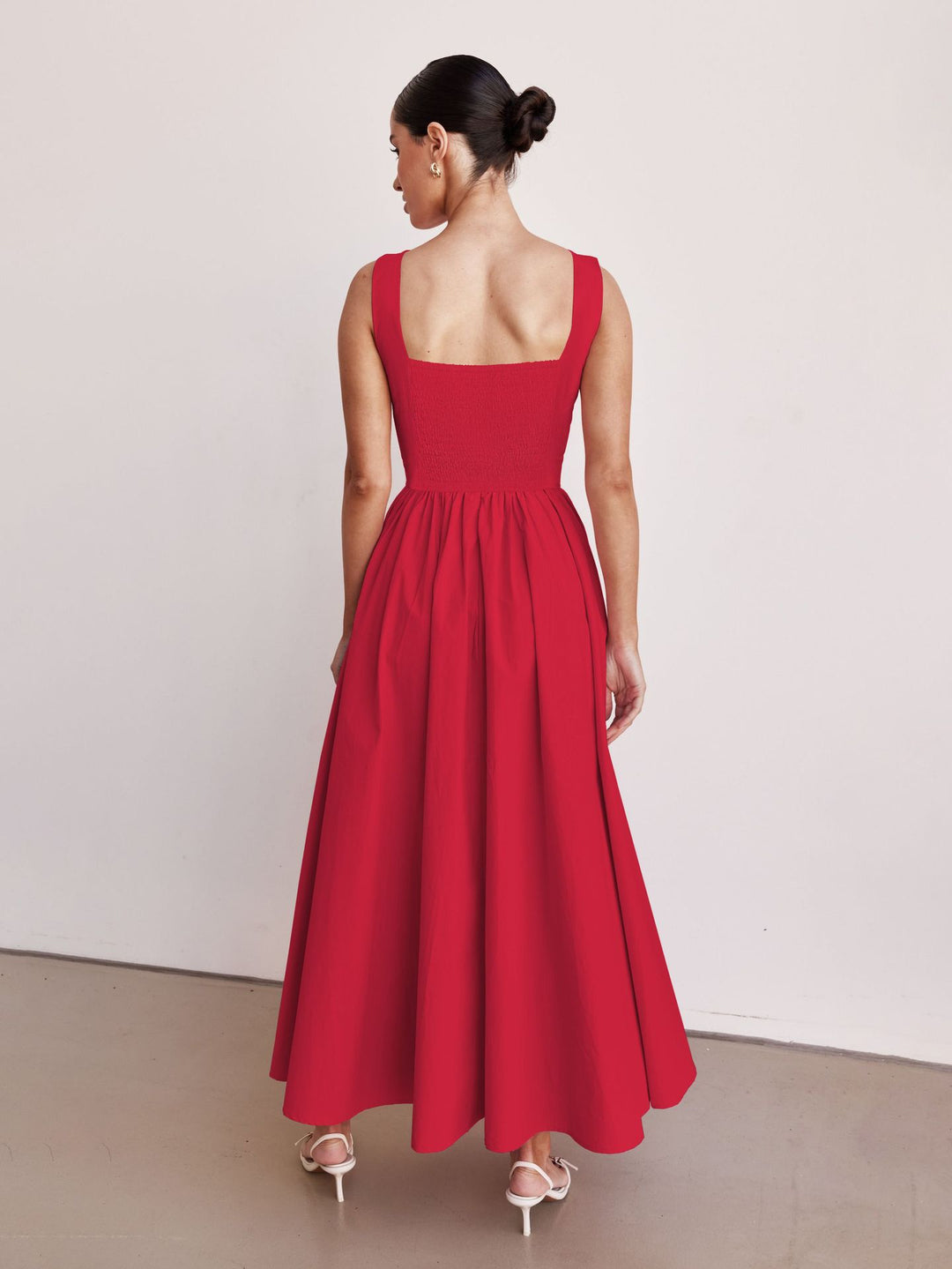 Red Sleeveless Solid Flared Dress