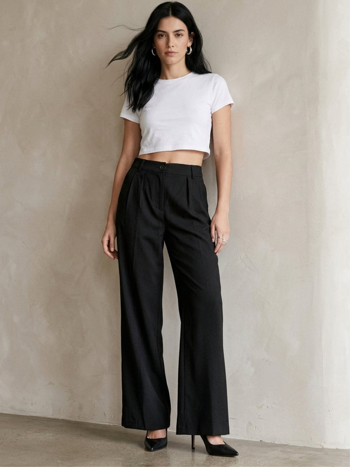 Black Pleated Solid Trouser With Belt