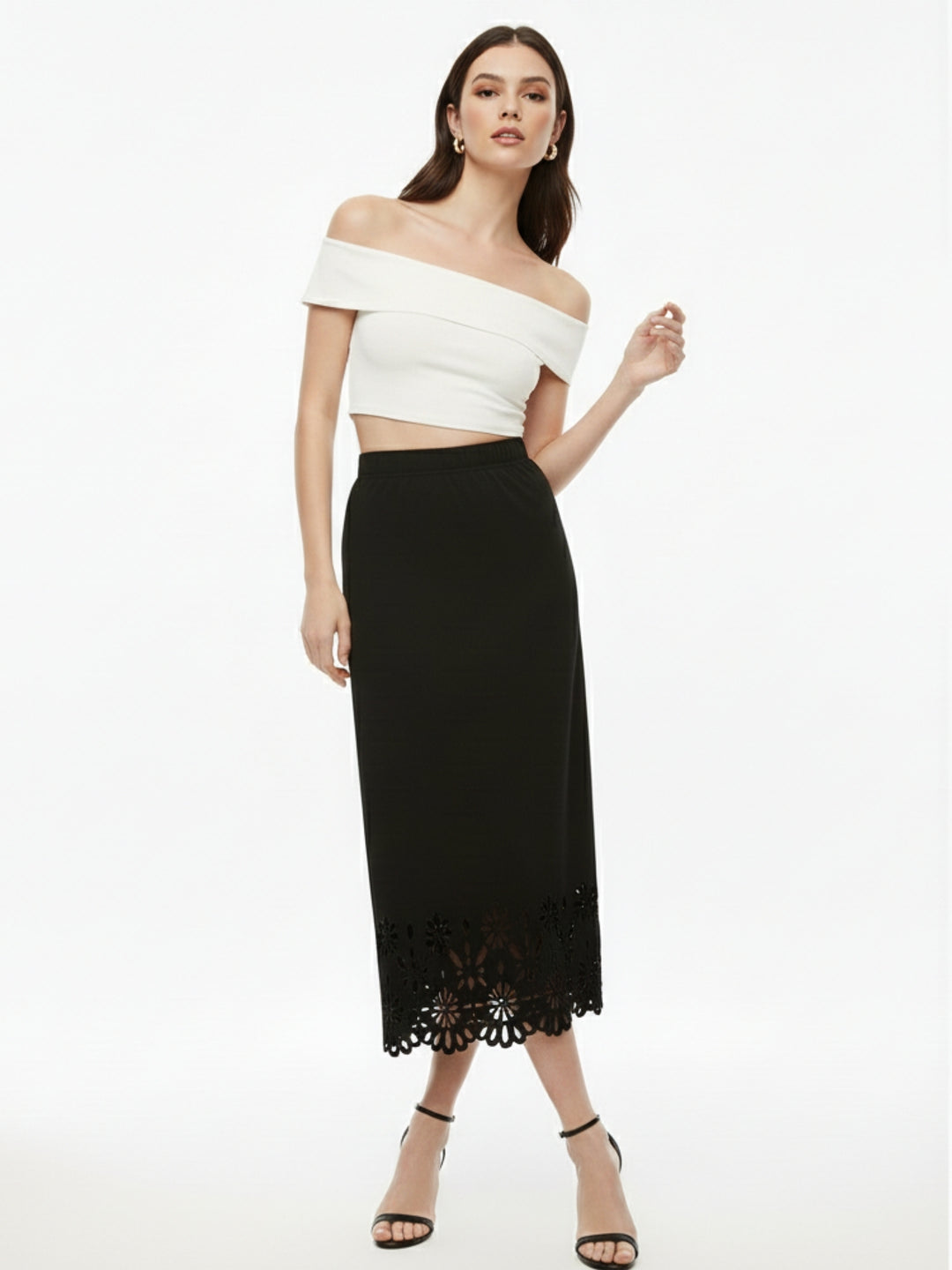 Black Fish-Tail Fit Skirt With Bottom Hem Detail