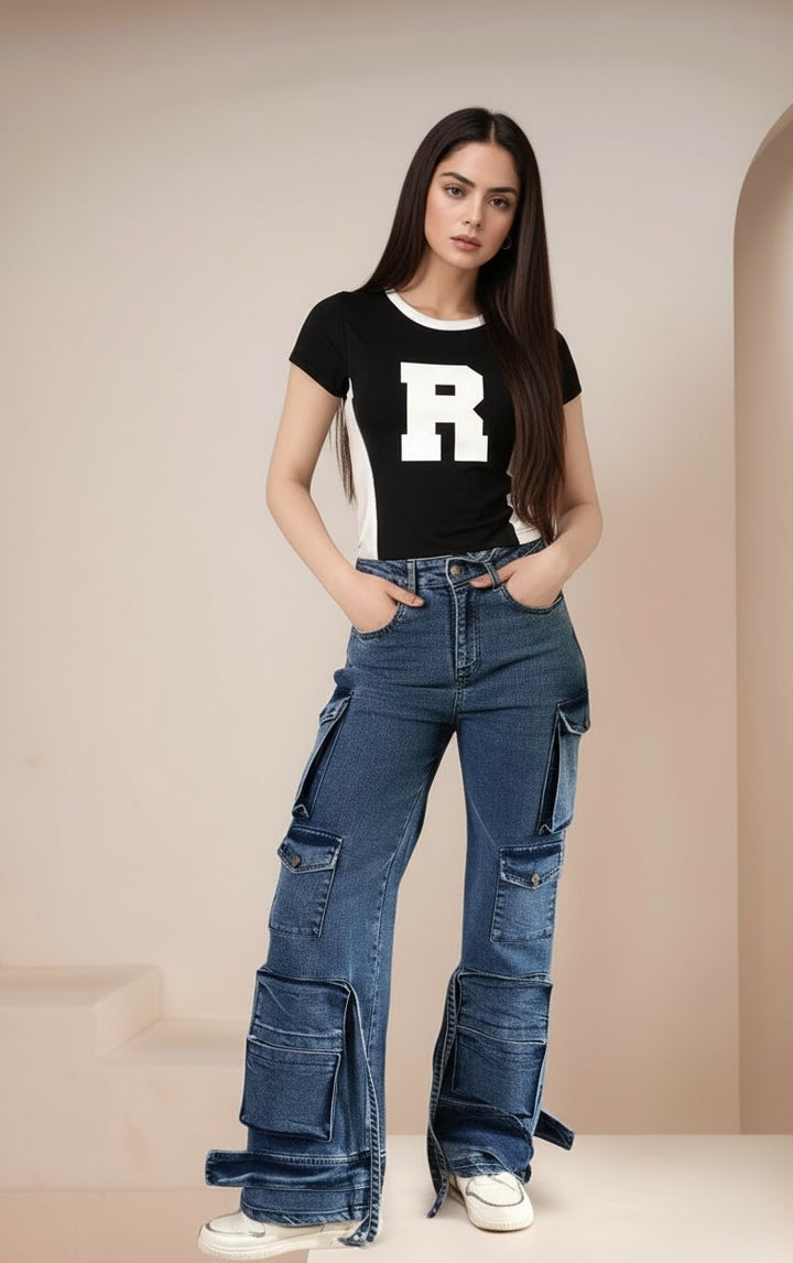 Black Short Sleeve Contrast Neck Graphic Print Tshirt