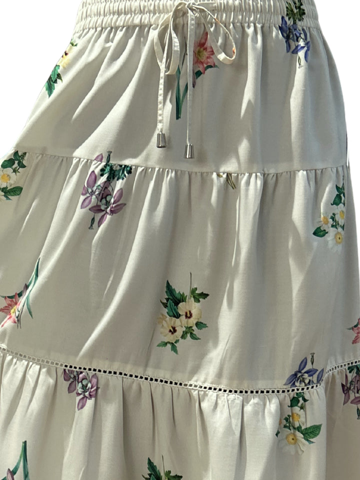 White Floral Print Tired Cotton Skirt With Lace Detail
