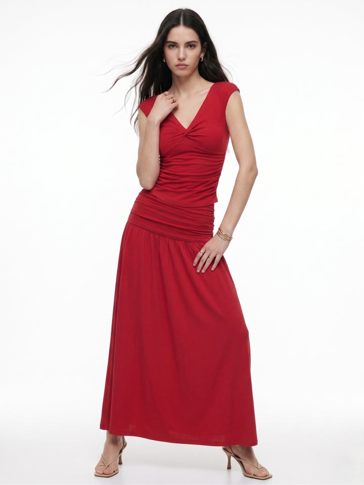 Red Sleeveless Top And Skirt Sert