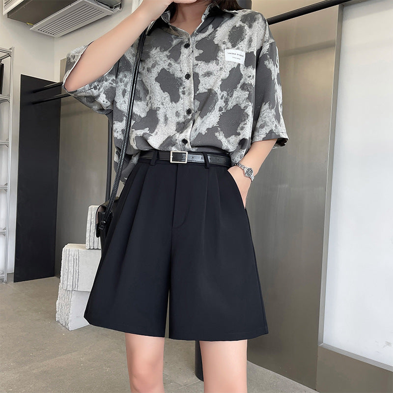 Black Relaxed Fit Pleated Shorts