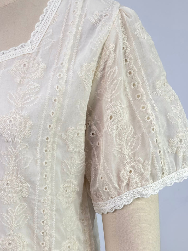 Cream Textured Lace Detail Front Buttoned Top