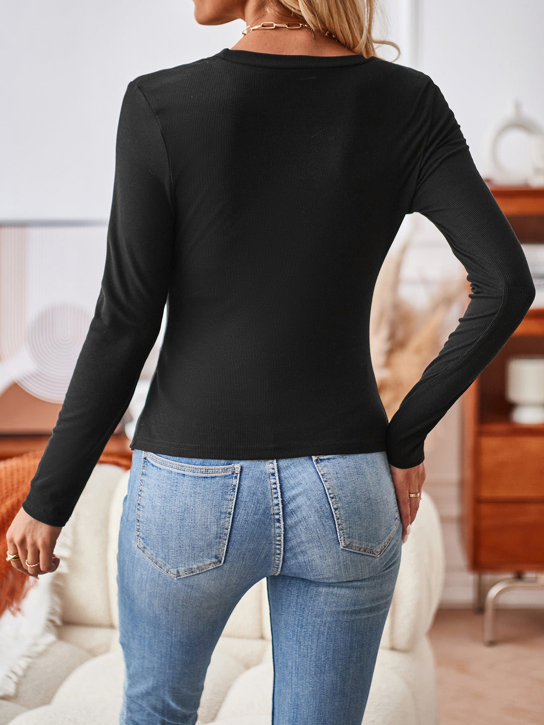 Black Fitted Asymmetric Hem Top