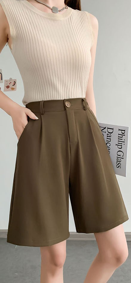Brown Pleated Regulatr Fit Shorts