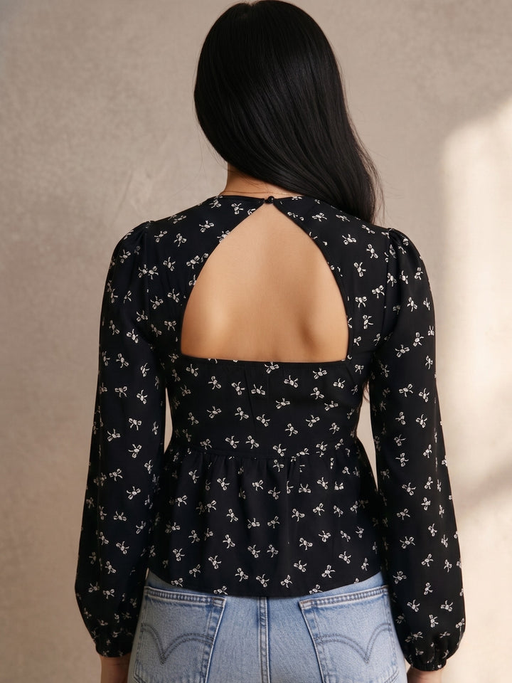 Black Sweetheart Neckline Full Sleeves Top