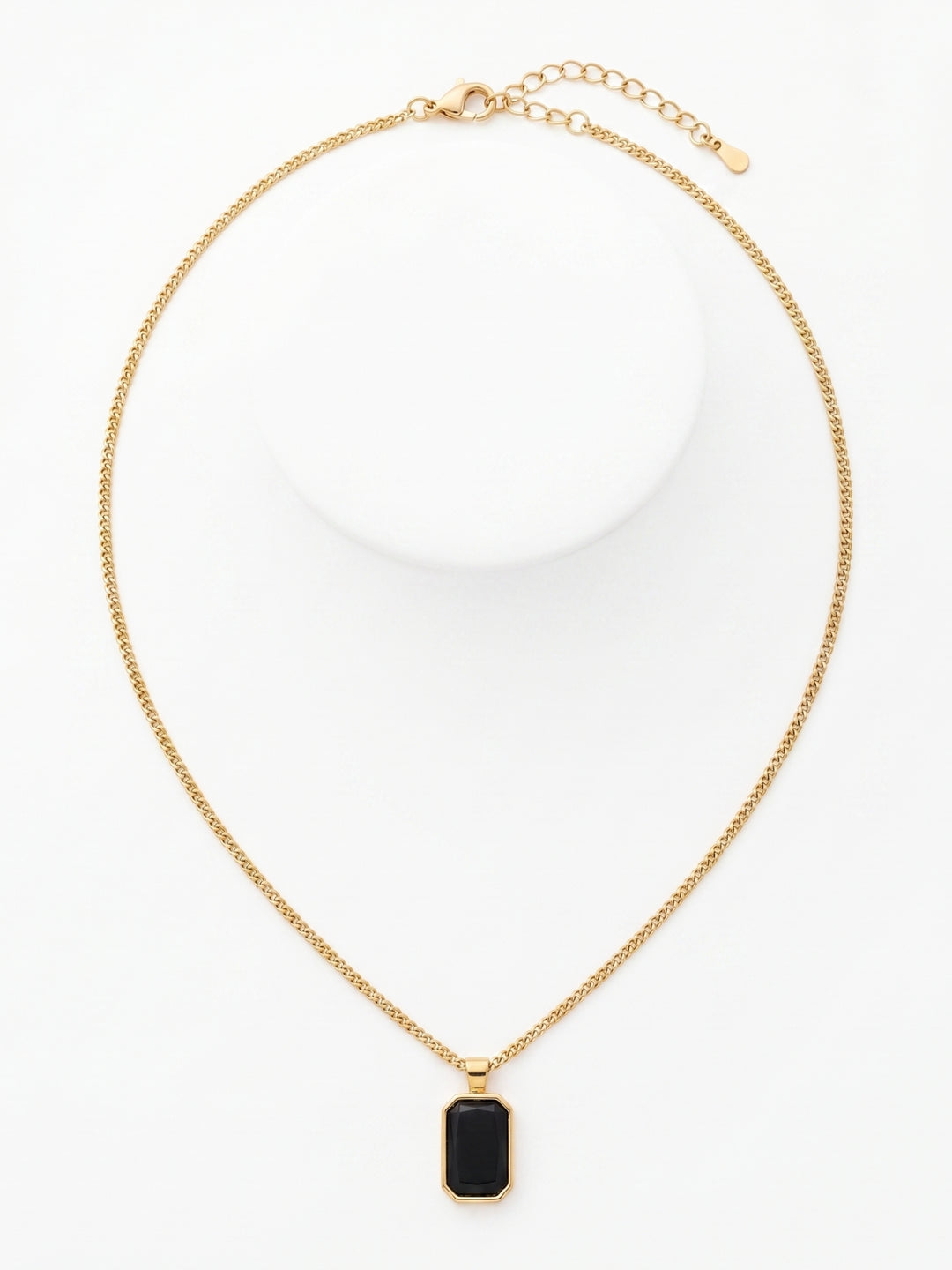 Gold Black Gem Stone Pendant With Necklace