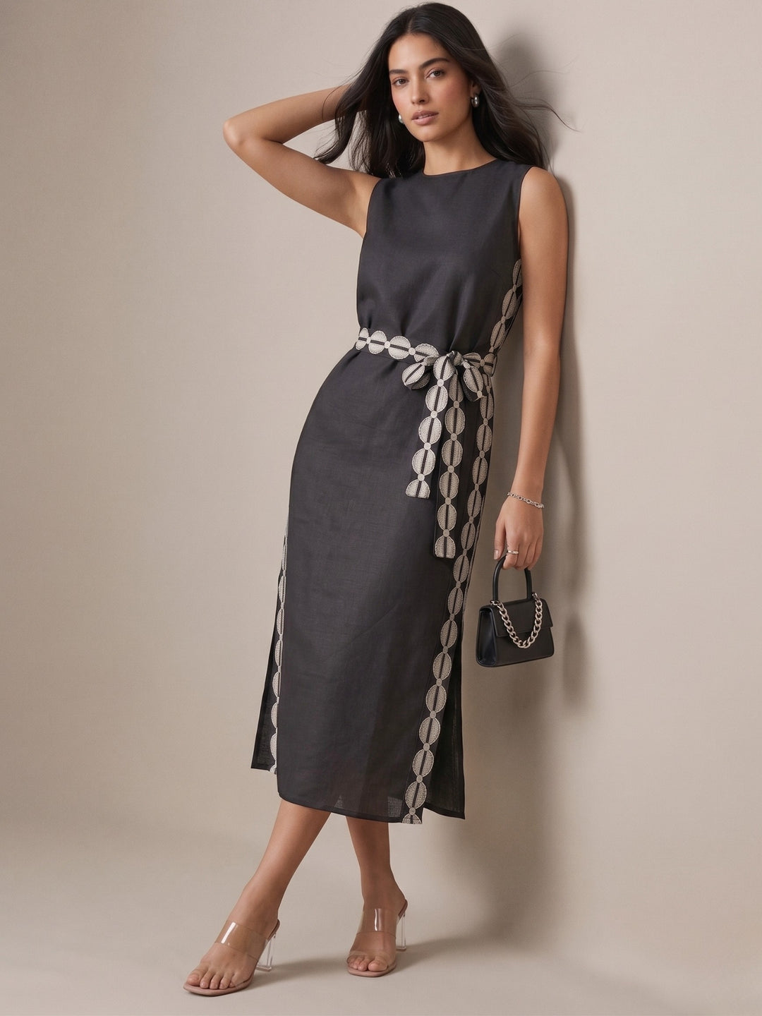 Grey Shift Dress With Contrast Print Border & Belt