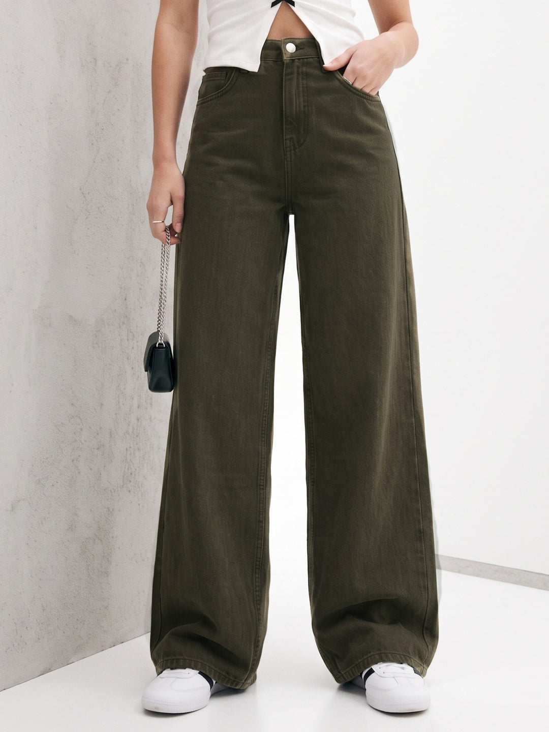 Olive High-Rise Straight Fit Jeans