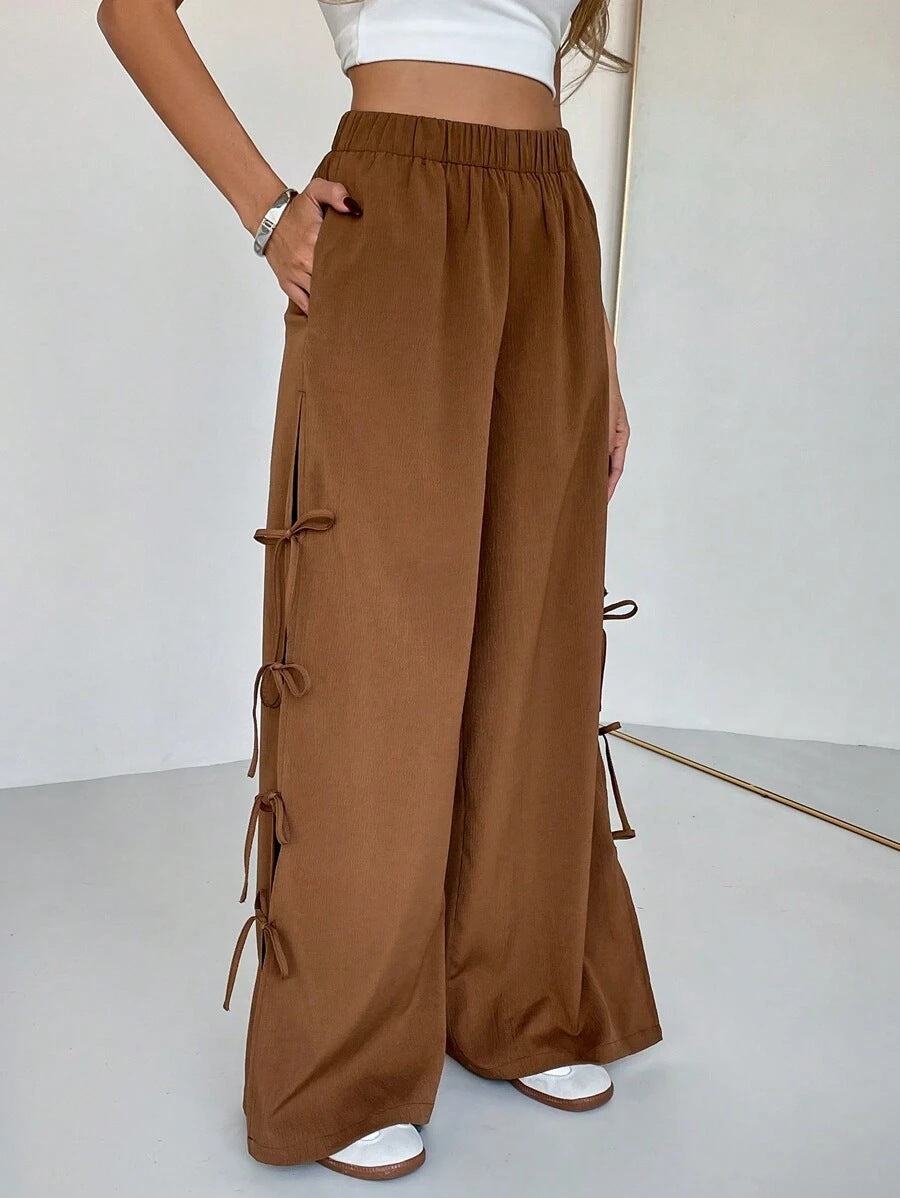 Brown Side Bow Detailed Sweatpants