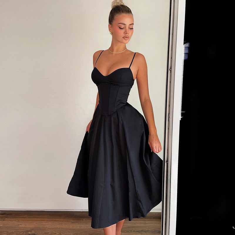 Black Sweetheart Neck Shoulder Strap Dress
