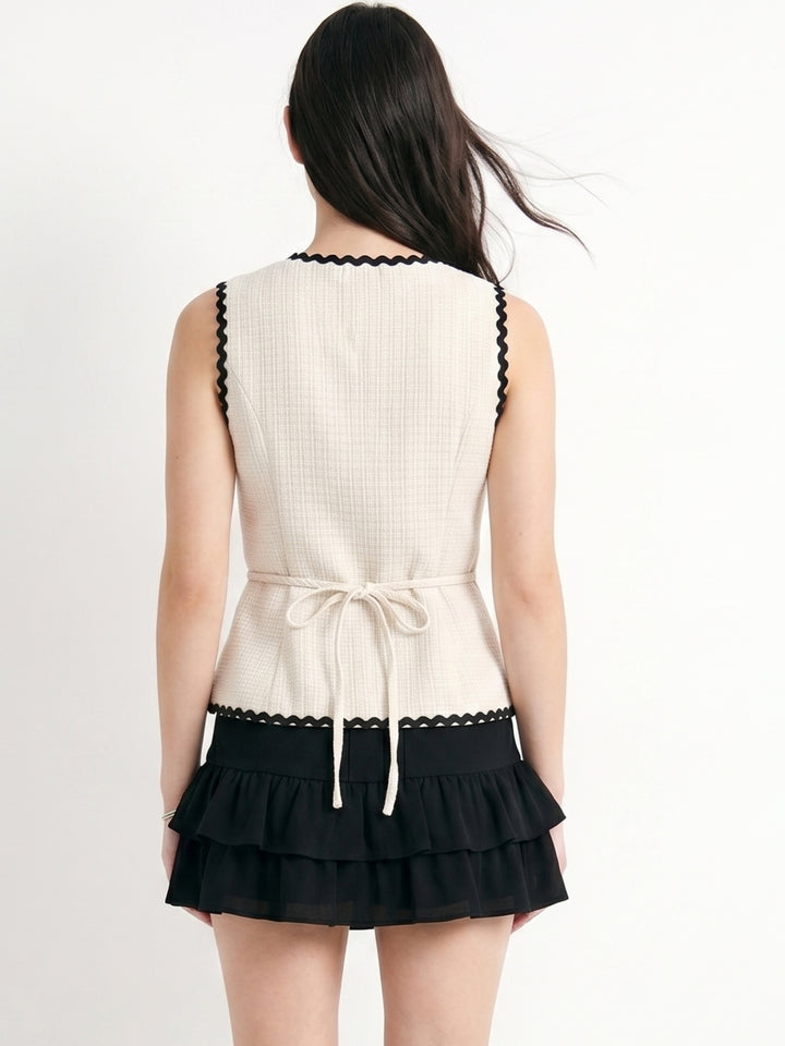 Off White Sleeveless Contrast Edge Detail Top