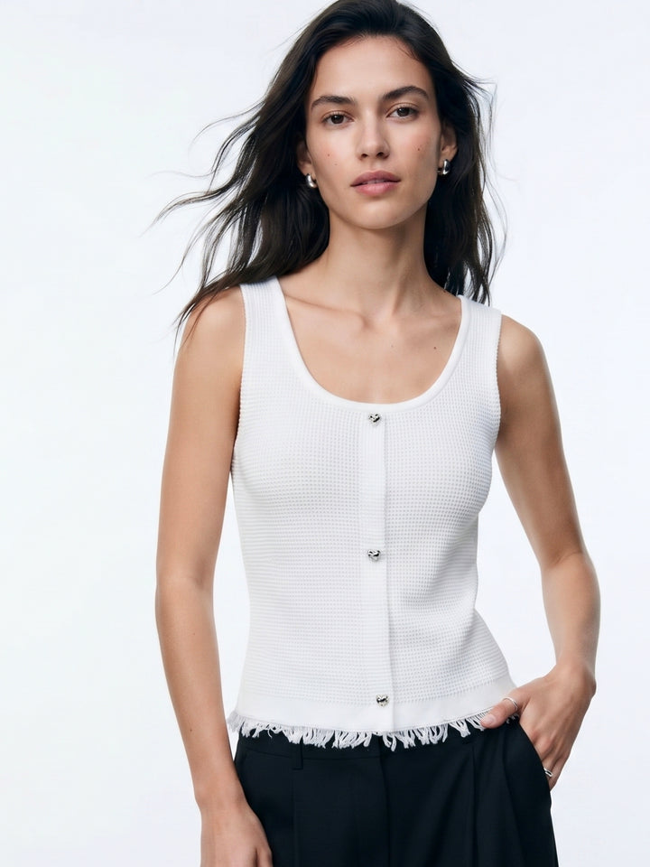 White Sleeveless U-Neck Solid Tank